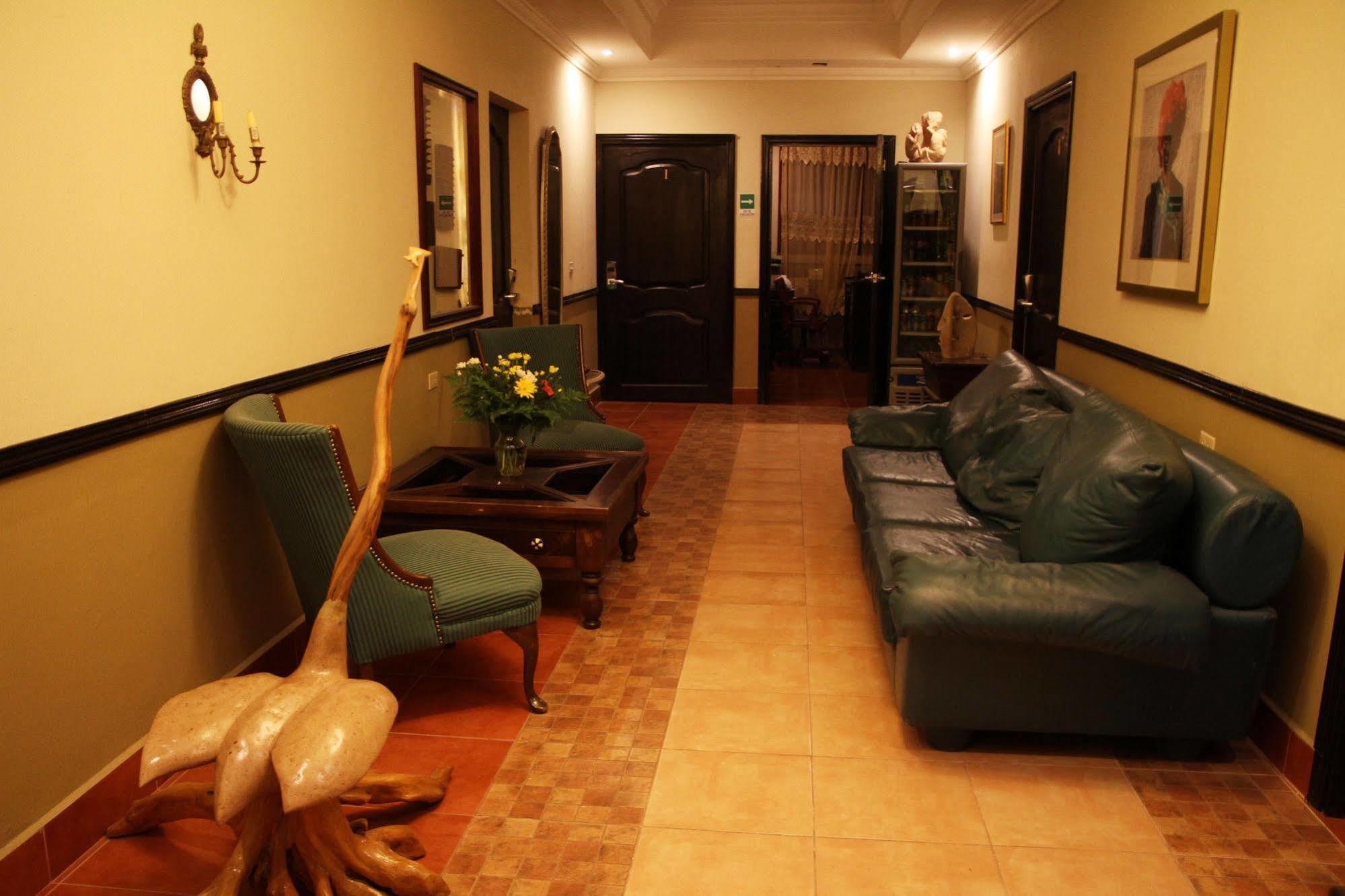 Hotel Los Altos Esteli Exterior photo